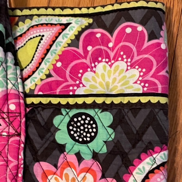 Vera Bradley Ziggy Zinnia Tote Bag Quilted Floral Shoulder Bag Black Multicolor - Picture 7 of 16